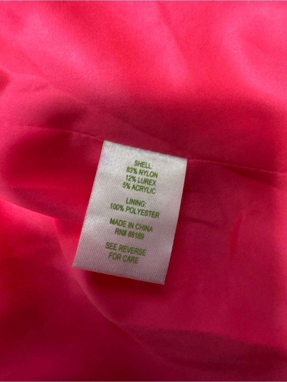 New WITHOUT TAGS Lilly Pulitzer Wonda Pink Metallic Boucle
Cropped Scalloped - Picture 8 of 9